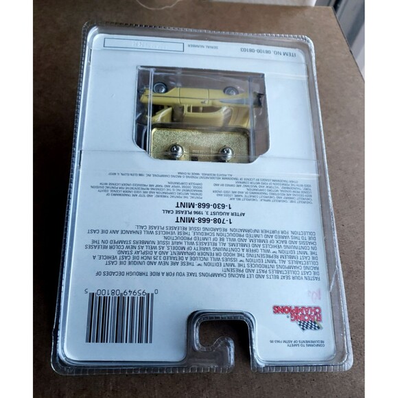 1996 Racing Champions MINT EDITION 1957 CHEVY BEL AIR CHEVROLET Pearl Yellow #21 - Picture 14 of 14